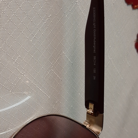 Authentic Coach sunglass - Picture 3 of 7